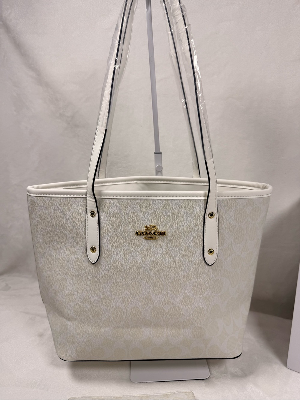 Coach Cream Signature Canvas Tote with Wallet and Box - Picture 2 of 7